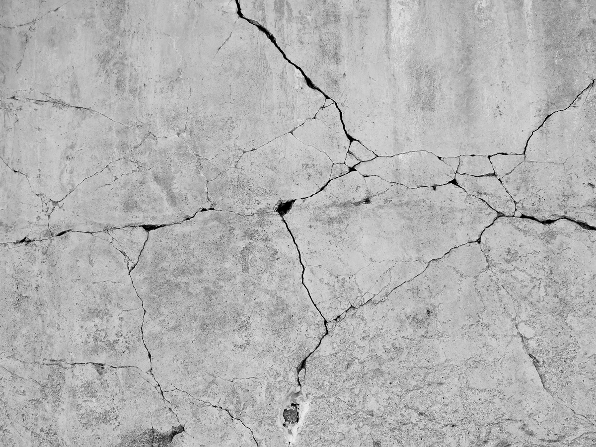 Concrete with cracks in it in Hobbs.